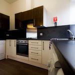Rent 5 bedroom flat in Leeds