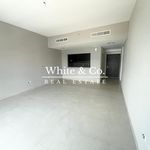 Rent 1 bedroom apartment of 92 m² in Dubai