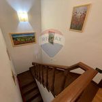 Affitto 8 camera casa di 180 m² in Bagni di Lucca