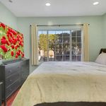 Rent 2 bedroom apartment of 75 m² in Santa Monica
