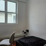 Rent 3 bedroom apartment in Fresh Meadows