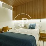 Rent 6 bedroom apartment of 395 m² in Madrid