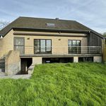 Maison de 209 m² avec 4 chambre(s) en location à Sint-Pieters-Leeuw