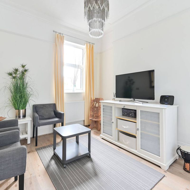 4 Bedroom House to Rent in Underhill Road, East Dulwich | Foxtons