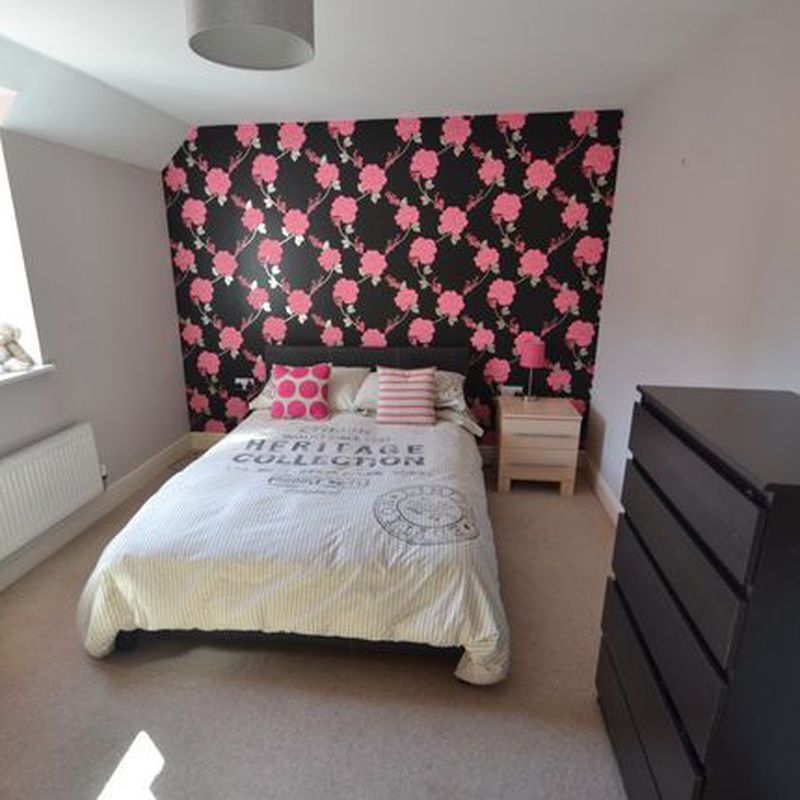 Flat to rent in Wagtail Crescent, Portishead, Bristol BS20 Pill