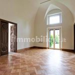 Rent 1 bedroom house of 450 m² in Rome