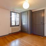 Rent 4 bedroom apartment of 946 m² in Muntelier