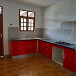 Rent 4 bedroom house of 100 m² in Baie-Mahault