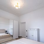 Rent 9 bedroom apartment of 170 m² in Genoa