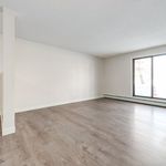 Rent 2 bedroom apartment of 83 m² in Saskatoon
