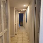 Rent 3 bedroom apartment of 1583 m² in Lauderhill