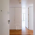 Rent 1 bedroom apartment of 82 m² in Lisbon