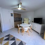Rent 1 bedroom apartment of 26 m² in Sanary-sur-Mer