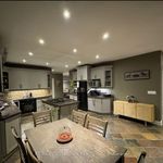 Rent 4 bedroom apartment of 7617 m² in Ontario