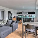 Rent 3 bedroom apartment of 92 m² in Paris