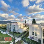 Rent 4 bedroom apartment of 160 m² in Nice
