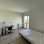 Appartement de 80 m² avec 1 chambre(s) en location à Rodez