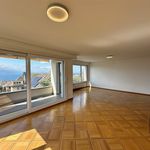 Rent 6 bedroom apartment of 156 m² in Pully