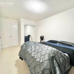 Rent 3 bedroom house of 191 m² in Newmarket