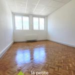 Rent 3 bedroom apartment of 52 m² in Montlucon