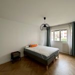 Rent 4 bedroom apartment of 95 m² in Paris