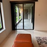 Rent 2 bedroom apartment of 1315 m² in Wellington