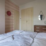 Rent a room of 90 m² in Prague