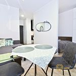 Wynajmij 2 sypialnię apartament z 27 m² w Wrocław