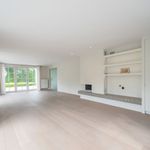 Huur 5 slaapkamer huis van 1281 m² in Knokke-Heist