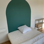 Rent 1 bedroom apartment of 83 m² in Poitiers