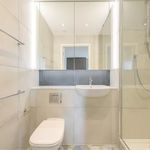 Rent 3 bedroom apartment of 120 m² in Wembley