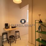 Rent 5 bedroom apartment of 205 m² in Athens