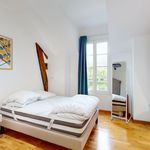 Rent 1 bedroom apartment of 21 m² in Fontainebleau