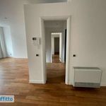 Rent 2 bedroom apartment of 80 m² in Milan