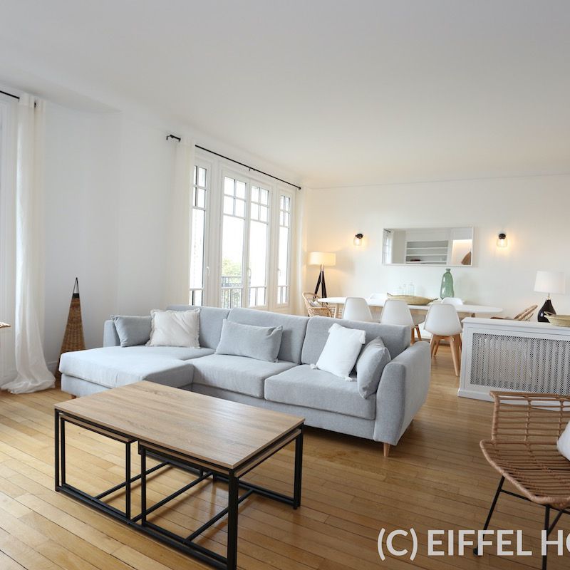 Location meublée - Avenue Achille Peretti - 117 m² - 3CH - Meublé Neuilly-sur-Seine