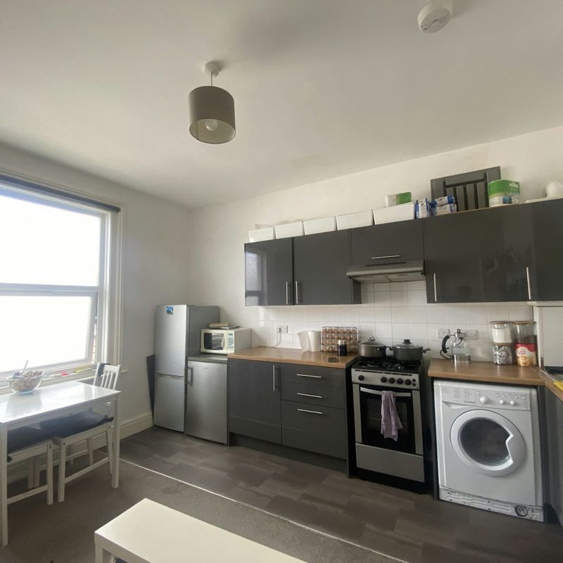 Flat to rent on Elm Grove Southsea,  Portsmouth,  PO5, United kingdom Somers Town