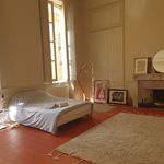 Rent 2 bedroom apartment of 94 m² in Nîmes