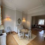 Rent 1 bedroom apartment of 82 m² in Bruxelles