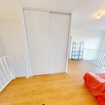 Rent 3 bedroom apartment of 94 m² in Ivry sur seine