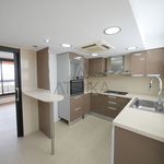 Rent 4 bedroom apartment of 326 m² in Barcelona