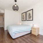Rent 4 bedroom apartment of 151 m² in Madrid
