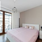Rent 3 bedroom apartment of 92 m² in Kraków