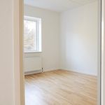 Rent 4 bedroom apartment of 106 m² in Randers SV