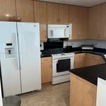 Rent 1 bedroom apartment of 878 m² in Miami