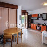 Affitto 1 camera appartamento di 70 m² in Seregno
