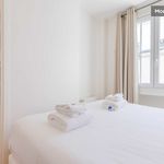 Rent 1 bedroom apartment of 29 m² in Paris 12e Arrondissement