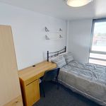 Rent 1 bedroom flat in Alderley Edge