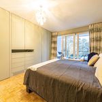 Huur 4 slaapkamer huis van 200 m² in Brussels