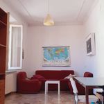 Affitto 5 camera appartamento di 113 m² in Ancona