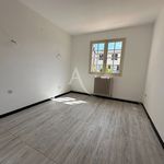 Maison de 92 m² avec 6 chambre(s) en location à Carcassonne